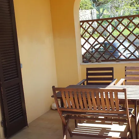 Fornaci Apartment *